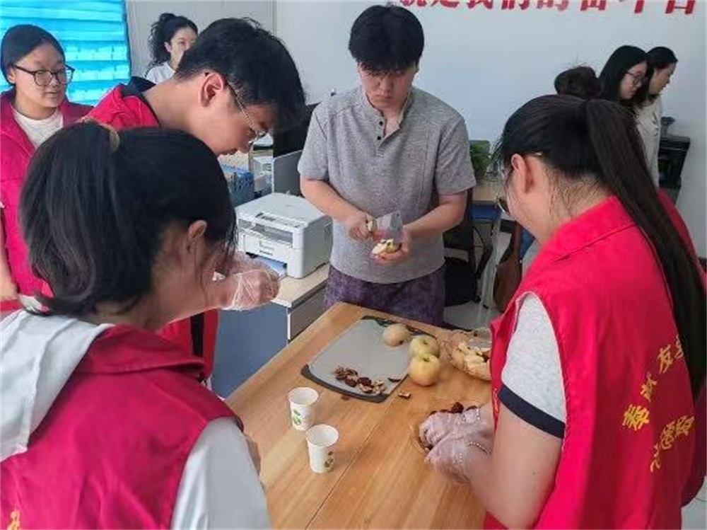 d6e13aa01d2447e42a67cd97f966b8fb.jpg