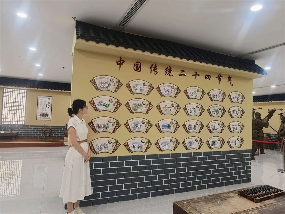 清土红旅.jpg