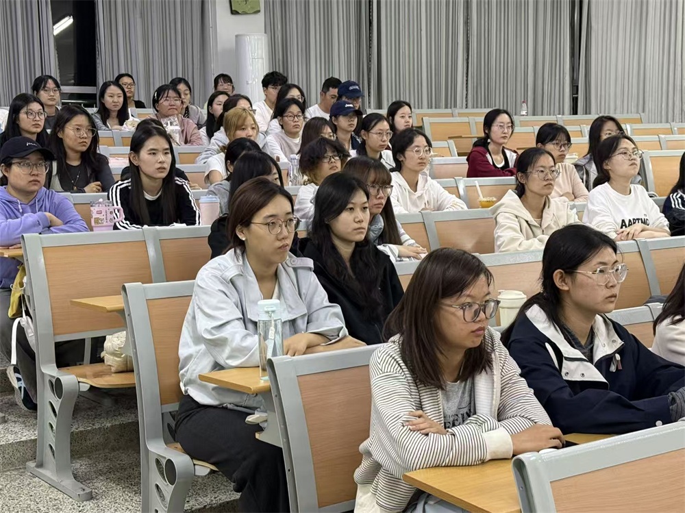23abc1ebdf8d7b70bc72bf427c7eab58.jpg